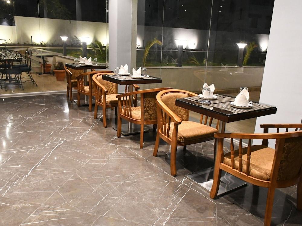 Amarpreet, Chhatrapati Sambhajinagar - Am Hotel Kollection Аурангабад Экстерьер фото