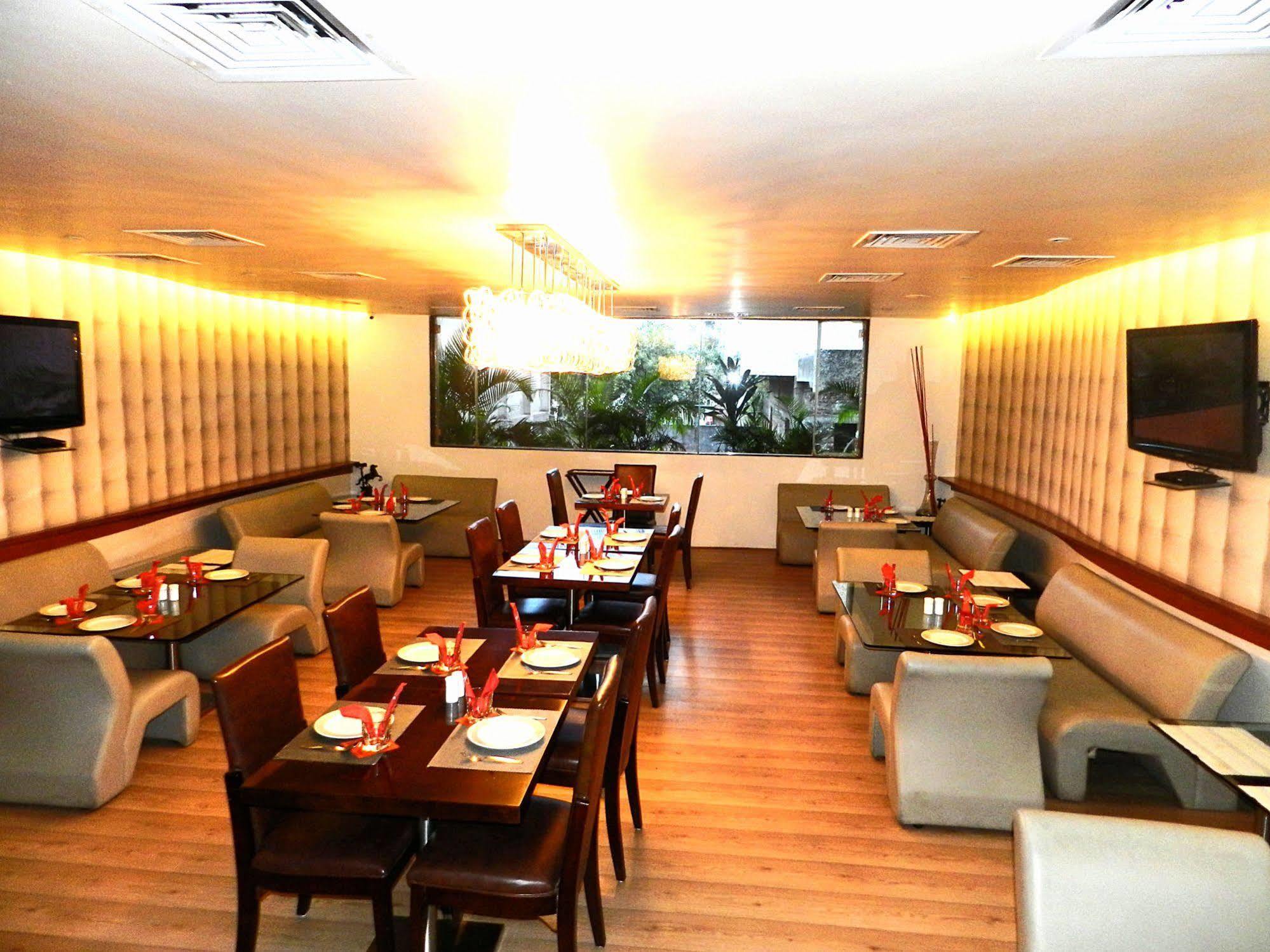 Amarpreet, Chhatrapati Sambhajinagar - Am Hotel Kollection Аурангабад Ресторан фото